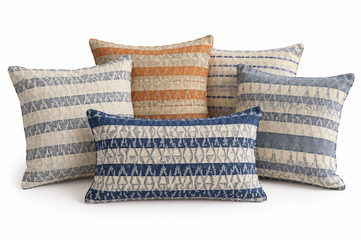 Housse de coussin en pagne tissé - Collection Blue