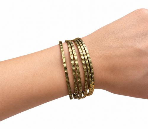 Bracelet manchette en bronze martelé