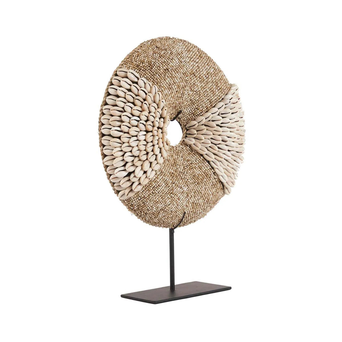 Décoration en coquillages sur socle – Naturel