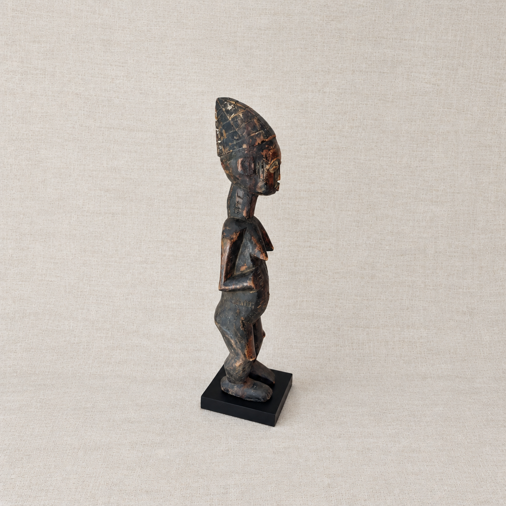 Statuette Ibeji Yoruba, vue de profil