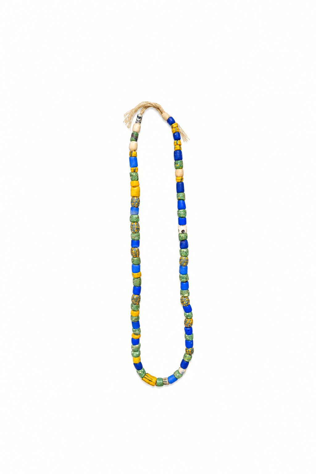 Variante du collier avec beaucoup d’espace autour